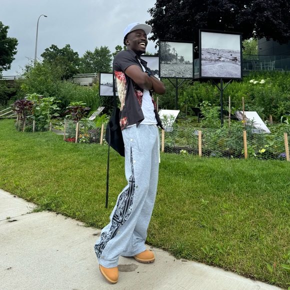 Summer / Beach Lapel Collar Graphic Shirt
Size: s
color: black - Picture 4 of 5